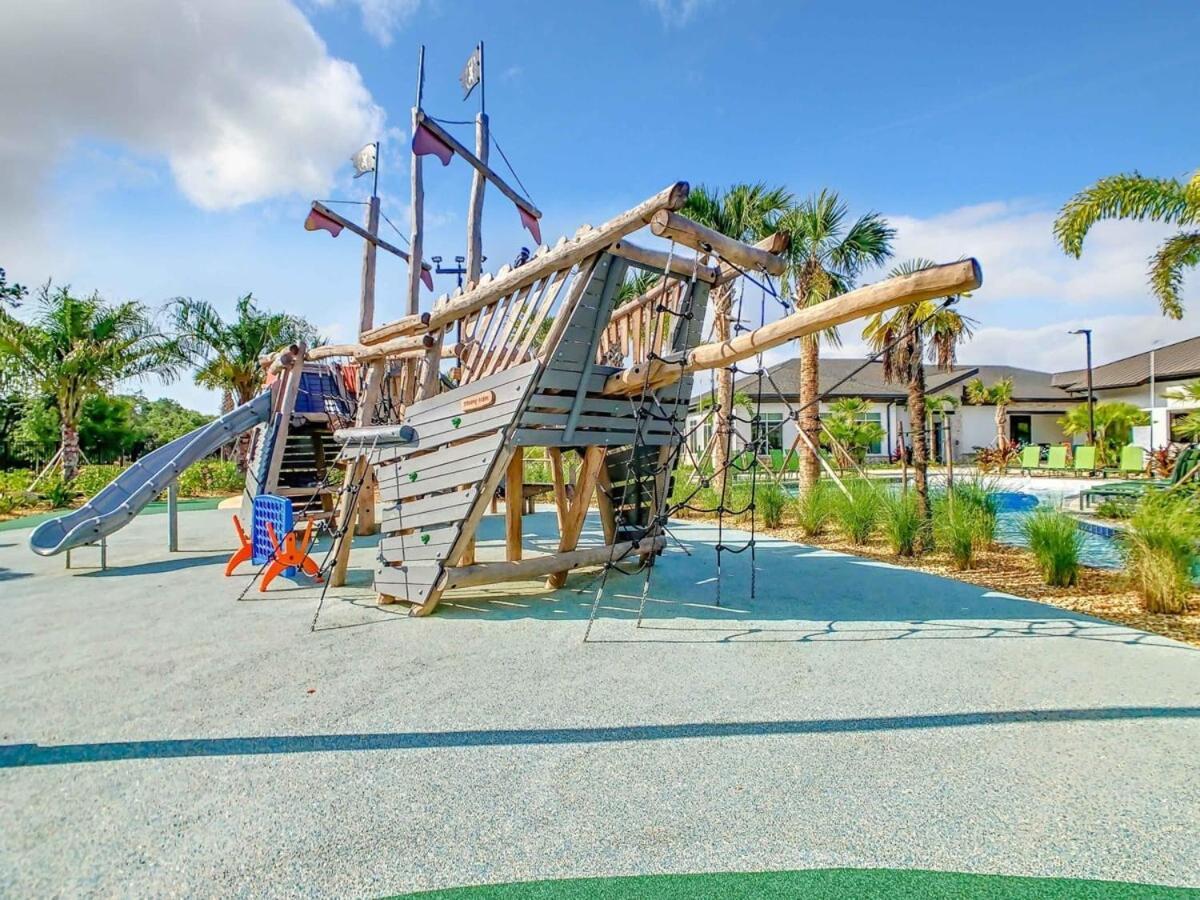 Terrific Thematic Lakeview 2B With 2 Clubhouses Kissimmee Eksteriør billede